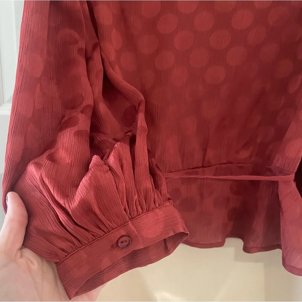ASTR - Dot Wrap Top - S
